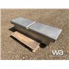 Image 3 : ALUM JOCKEY BOX & 2 CLEVISES