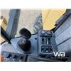 Image 10 : 1997 NEW HOLLAND TX66 COMBINE
