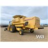 Image 4 : 1997 NEW HOLLAND TX66 COMBINE