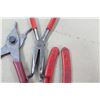 Image 10 : Box Multiple Misc Fastener Clip Lifters, Wire Cutter & Stripper, Dikes, etc