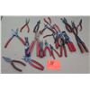 Image 1 : Box Multiple Misc Fastener Clip Lifters, Wire Cutter & Stripper, Dikes, etc