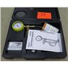 Image 1 : Snap On Tools Fuel Injection Pressure Gauge Set MT3378 in Hard Case
