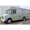Image 1 : 1988 Silver Chevrolet Box Truck Delivery Step Van 30 GVW 10,000 (plates in storage, no back fees)