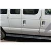 Image 25 : 2002 White Ford Econoline E-350 XL  Duty Van w/ 3 Rows Seats 217,593Miles