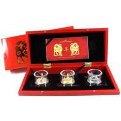 2015 Rwanda 500 Francs Year of the Goat Three Dimensional 3-coin Fine Silver set (Tax Exempt). This 