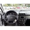 Image 10 : G2 - 2005 MERCEDES ML350 SUV, SILVER, 148,041 KMS