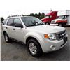 Image 2 : I5 --  2009 FORD ESCAPE XLT , White , 182262  KM's