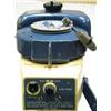 Image 5 : RARE 1971 Evinrude Mate 1.5HP Rope Pull Outboard Motor