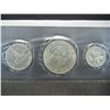 Image 3 : 1976 United States Bicentennial 40% Silver Uncirculated 3 Coin Set in Original Packaging