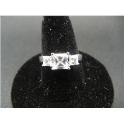Ladies Ring Size 8 1/2