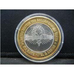 Rio Suite Hotel Los Vegas Nevada $10 (.999) silver gambling token.   In capsule.