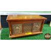 Image 1 : Mini Smoker / Radio Console