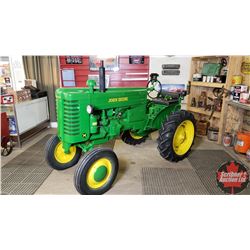 1949 John Deere M (S/N#32594)