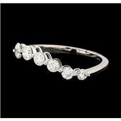 0.50 ctw Diamond Ring - 18KT White Gold