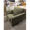 Image 3 : NEW Living room sofa chair Olive Green