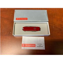 VictorinoxEscort Swiss Army Knife