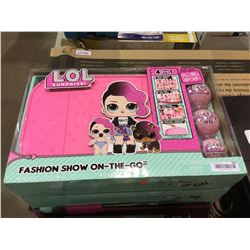 LOL Surprise Fashion Show On-The-Go Playset