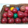 Image 2 : lot of snooker balls