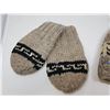 Image 4 : Cowichon toque & mitts - 1975