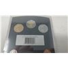 Image 3 : 2000W Tiny Treasures 7-piece set.