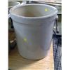 Image 4 : FIVE GALLON MEDALTA CROCK WITH HANDLES (HAS CRACK AND CHIPPED)