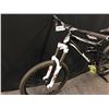 Image 8 : BLACK BANSHEE SPITFIRE FULL SUSPENSION MOUNTAIN BIKE WITH REAR HYDRAULIC DISC BRAKE, 9 SPEED,