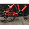 Image 2 : RED GT AGGRESSOR FRONT SUSPENSION MOUNTAIN BIKE WITH FRONT AND REAR DISC BRAKES, 21 SPEED, LARGE