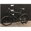 Image 8 : BLACK CANNONDALE BAD BOY 8 SPEED BELT DRIVE HYBRID ROAD BIKE WITH SINGLE SIDE FRONT FORK, FRONT AND