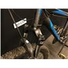 Image 8 : BLACK AND BLUE NORTHROCK XC27 21 SPEED FRONT SUSPENSION MOUNTAIN BIKE WITH FRONT AND  REAR DISC