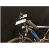 Image 8 : BLUE AND GREY HYPER BOUNDARY TRAIL 26 18 SPEED FRONT SUSPENSION MOUNTAIN BIKE