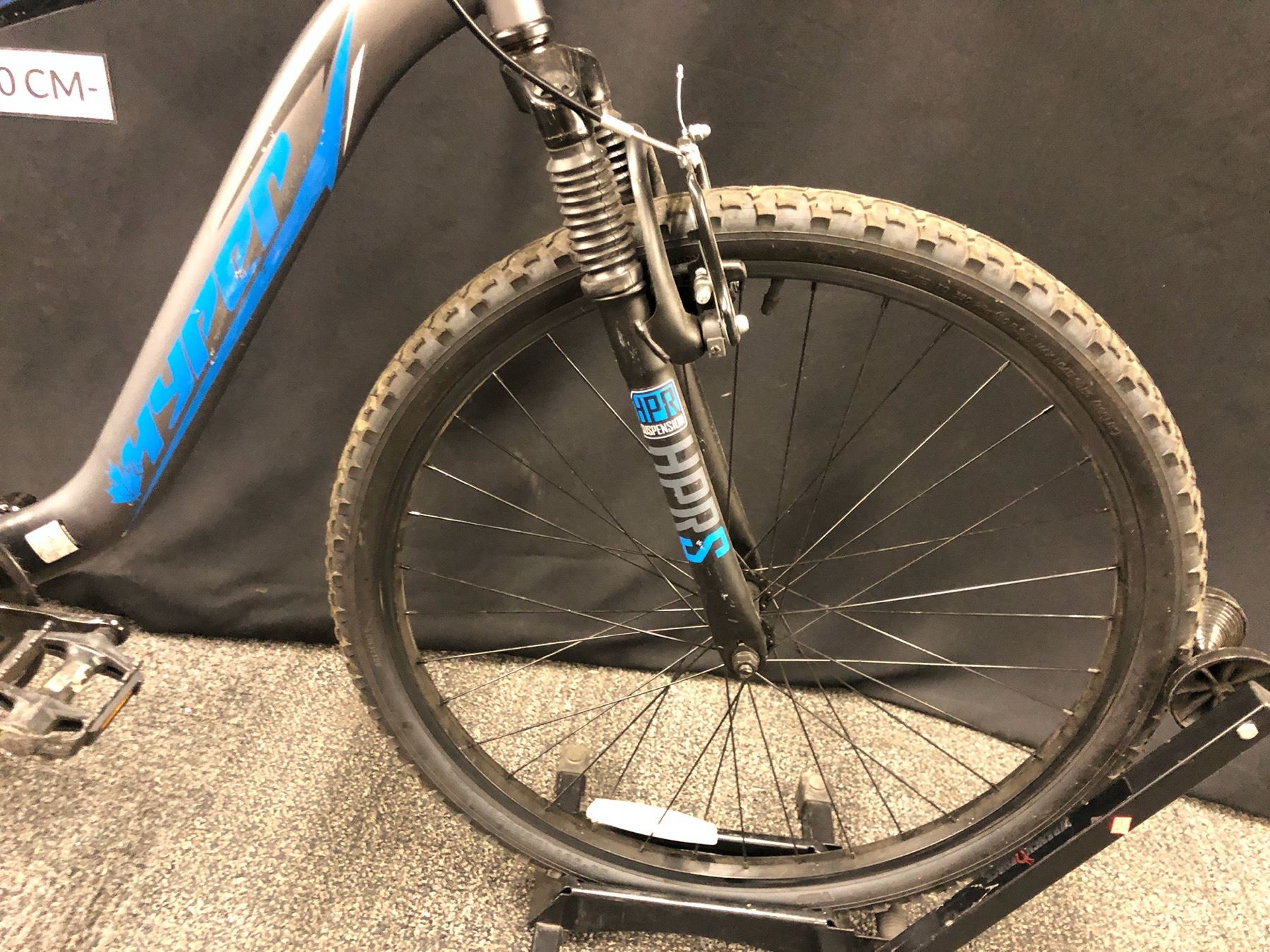 GREY HYPER BOUNDARY TRAIL 21 SPEED FRONT SUSPENSION TRAIL BIKE