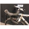 Image 8 : GREY TREK 2100 22 SPEED ROAD BIKE