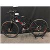 Image 8 : BLACK DIAMONDBACK OVERDRIVE 16 SPEED FRONT SUSPENSION MOUNTAIN BIKE WITH FRONT AND REAR DISC