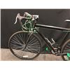 Image 8 : BLACK AND GREEN MERAX 21 SPEED ROAD BIKE