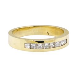 0.40 ctw Diamond Ring - 14KT Yellow Gold