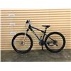 Image 1 : BLACK AND WHITE GT AVALANCHE FRONT SUSPENSION MOUNTAIN BIKE, NO BRAKES