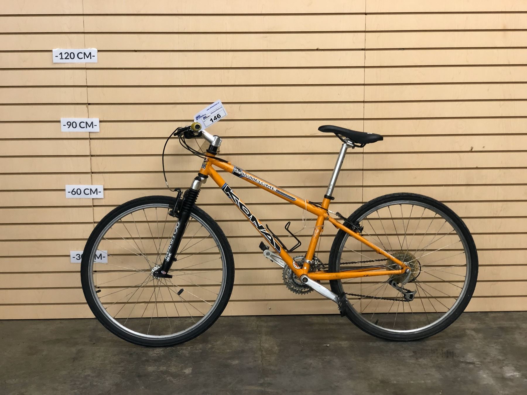 RED KONA LAVA DOME FRONT SUSPENSION KIDS MOUNTAIN BIKE