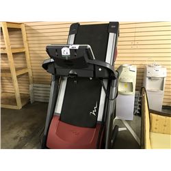 FREE MOTION COLLAPSIBLE TREADMILL