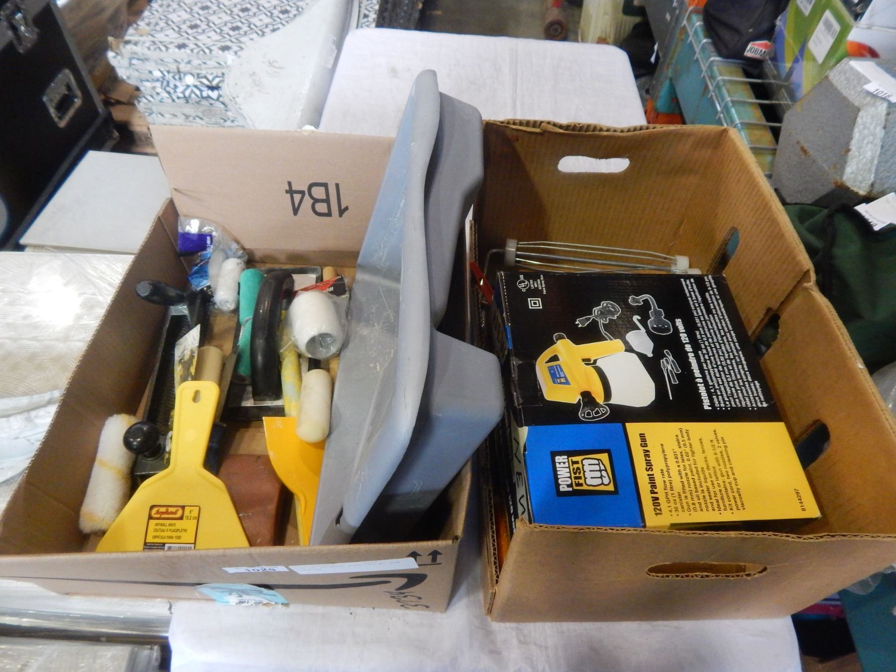 BOX OF PAINTER SUPPLIES W/ NEW SPRAYER - Big Valley Auction