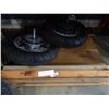 Image 2 : WOOD DOLLY AND SCOOTER TIRES