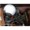 Image 2 : BOX OF TROUBLE LIGHT, EXTENSION CORD AND 2 OUTDOOR WALL SCONCES