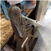 Image 2 : TRAILER HITCH TOW BAR