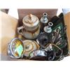 Image 2 : TUNDRA POTTERY TEAPOT AND LIDDED DISH AND 2 WOOD CANDLE STICKS AND TRAY