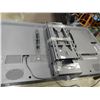 Image 8 : VIZIO 60" TV W/ WALL MOUNT