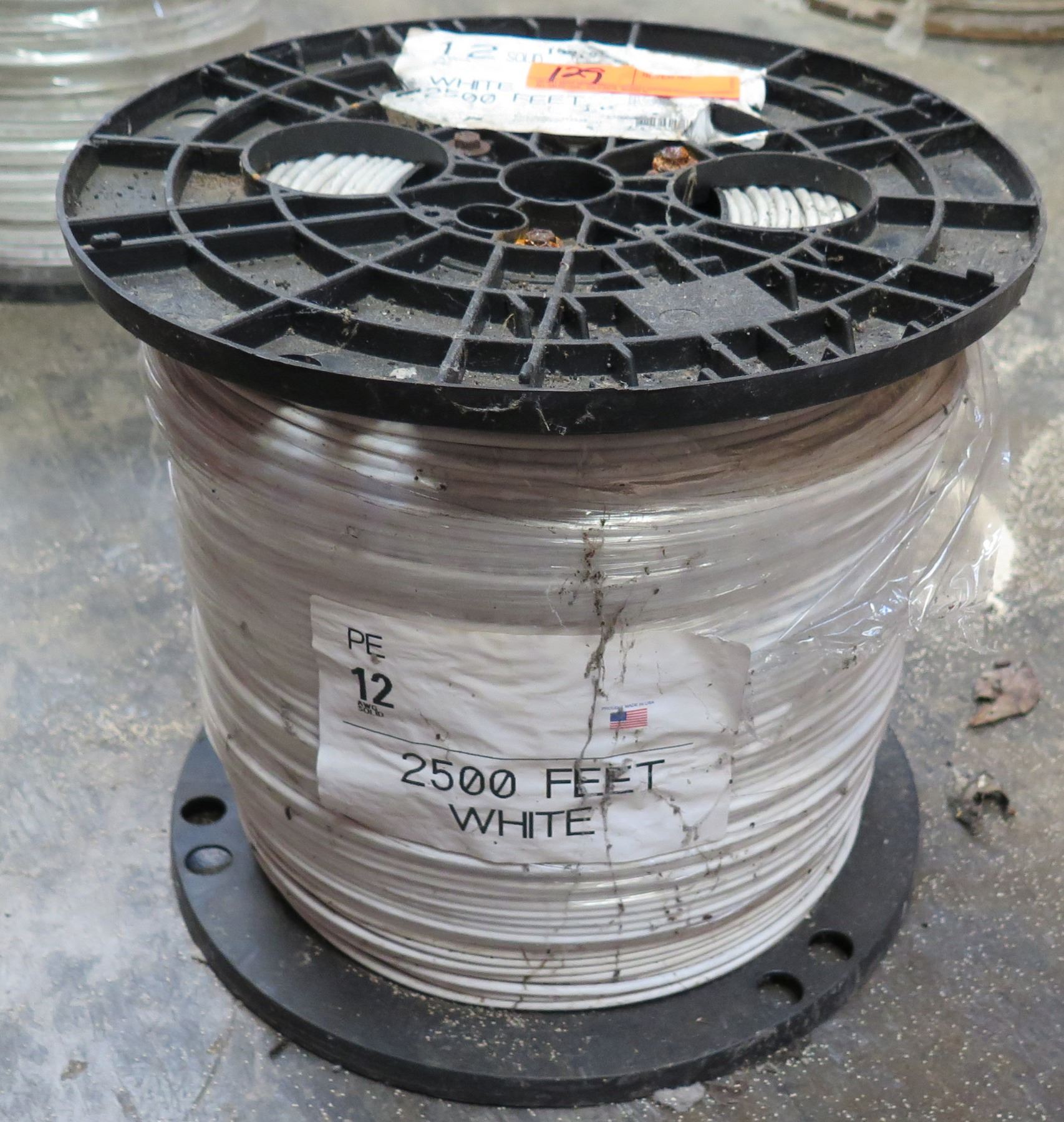 Spool PE 12 AWG Solid White 2500' Cable - Oahu Auctions