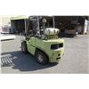 Image 8 : Clark C500-YS80 Forklift  (Runs, Drives, Lifts - See Video)