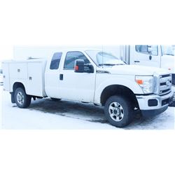 2013 FORD F250 SERVICE TRUCK