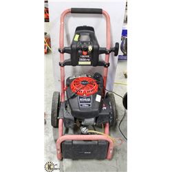 HUSKY 2600 PSI PRESSURE WASHER - NEEDS A NOZZLE.