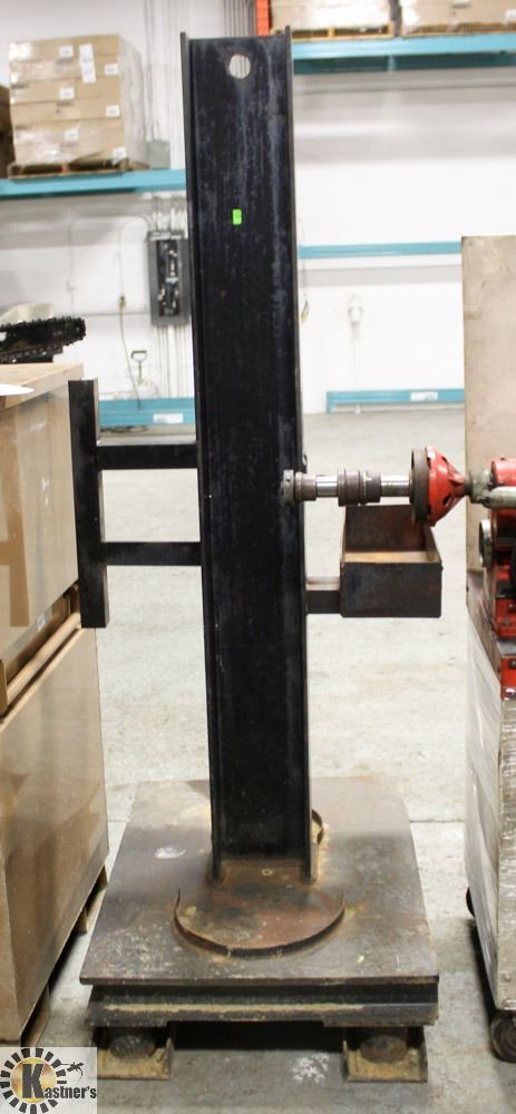 BLACK CRANE TORCH STAND.