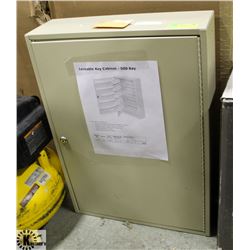 500 KEY LOCKABLE KEY CABINET, 18"X 6" X 25"